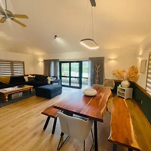  Holiday home Tikitere Lodge,