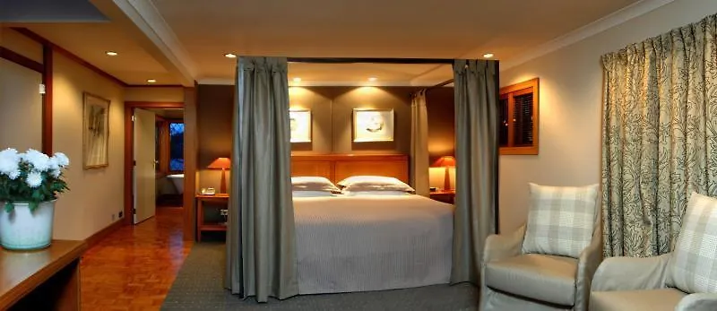 Lake Taupo Lodge New Zealand