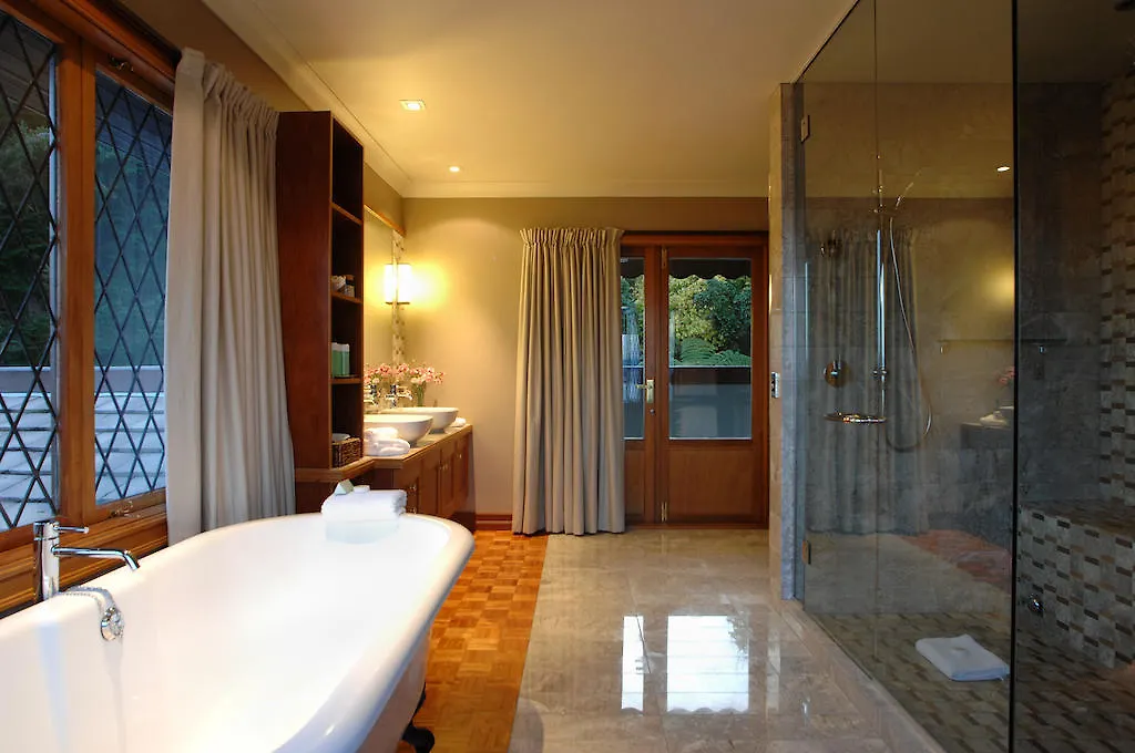 Lake Taupo Lodge