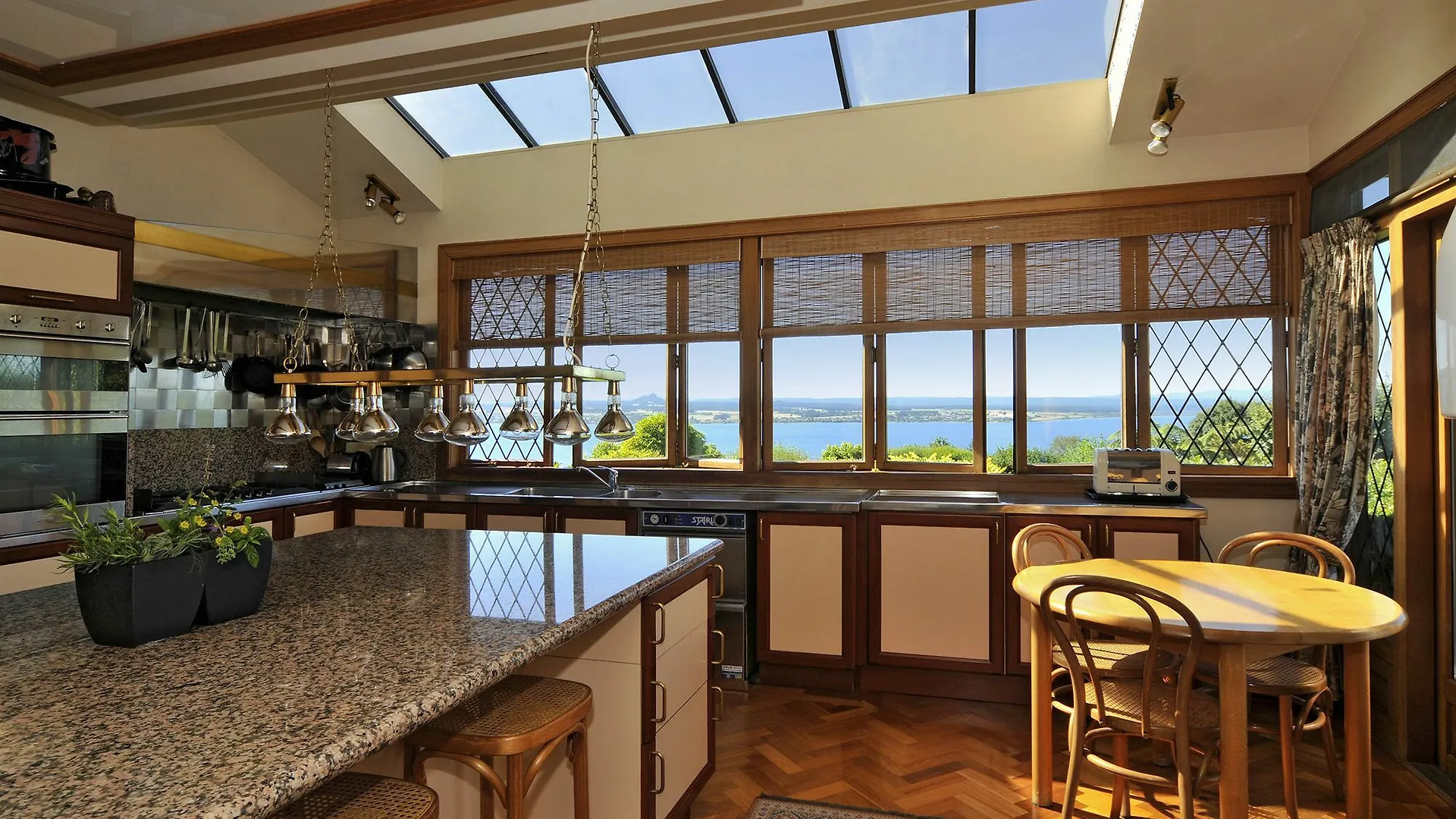 Lake Taupo Lodge
