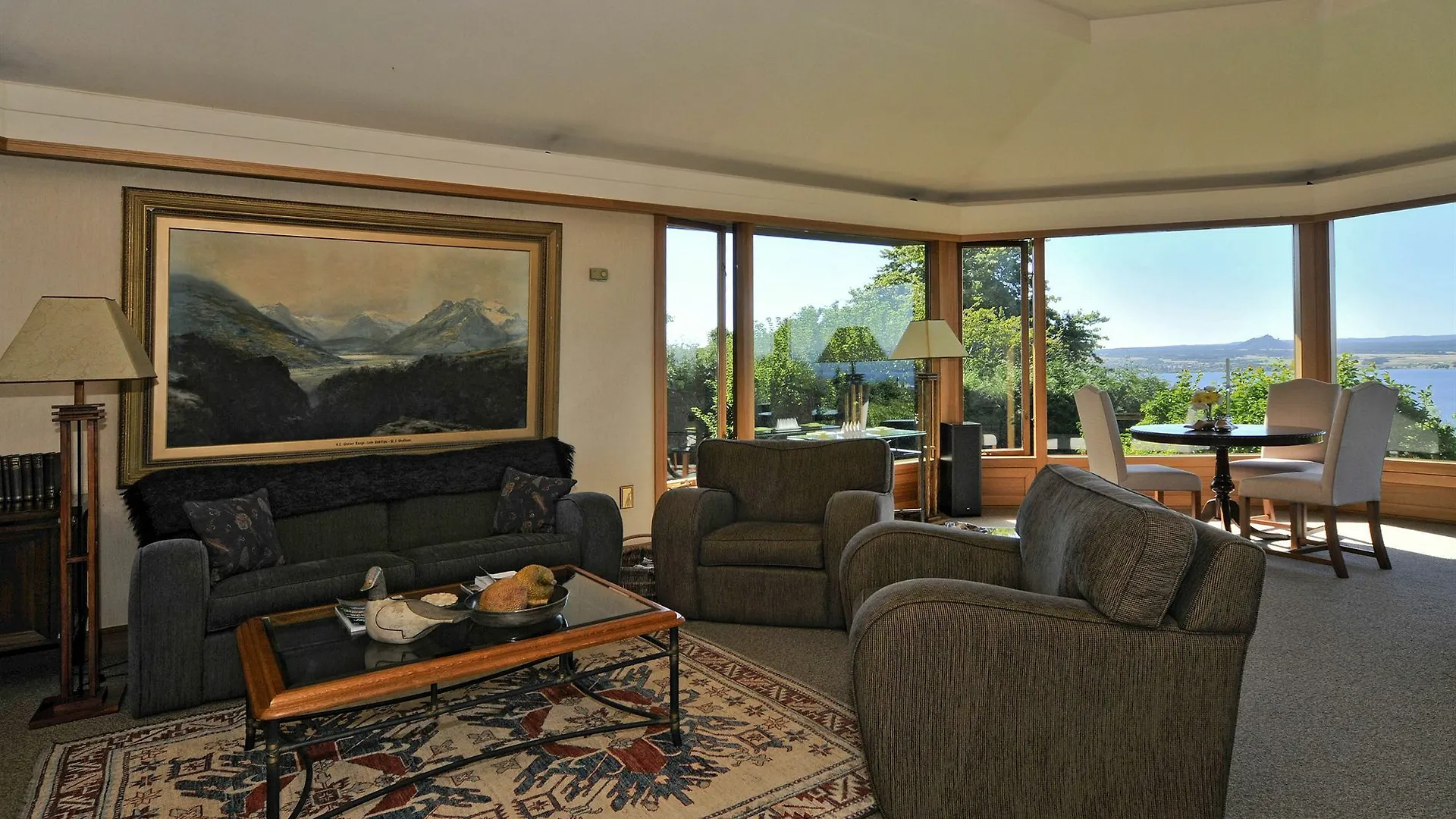 Lake Taupo Lodge