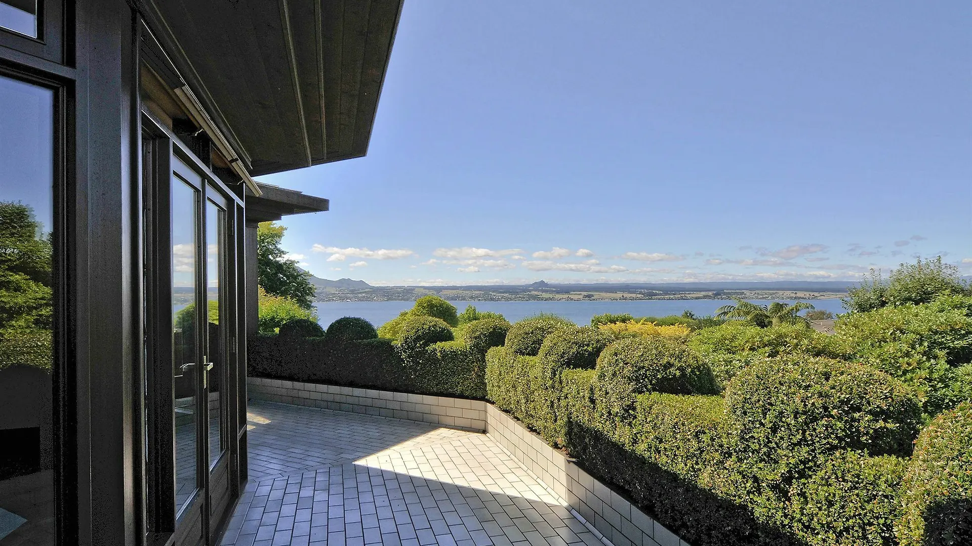 Lake Taupo Lodge